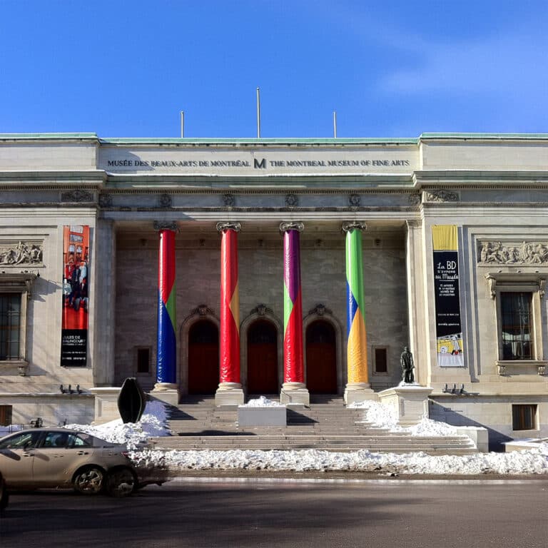 colonnes-grand-format-musee-des-beaux-arts-de-montreal